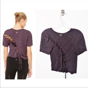 HP🎉 [Alo Yoga] Entwine Shortsleeve Crop Purple S